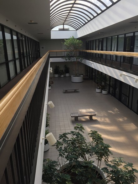 More Photos Of 133 Franklin Corner Rd, Lawrenceville Office For Lease