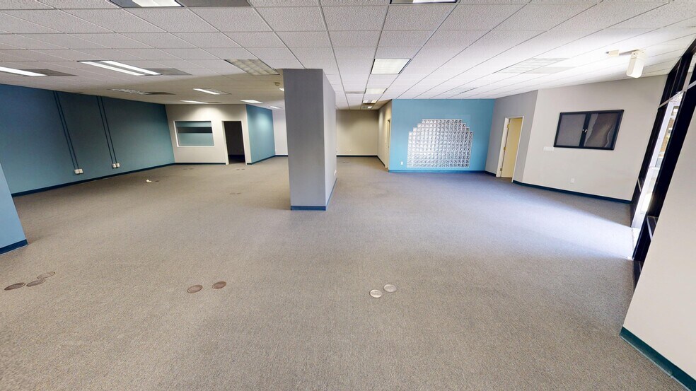 More Photos Of 1113 W Avenue M4, Palmdale Office For Lease