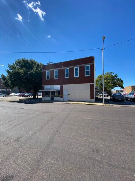 Primary Photo Of 208 S Lamine Ave, Sedalia Office Residential For Sale