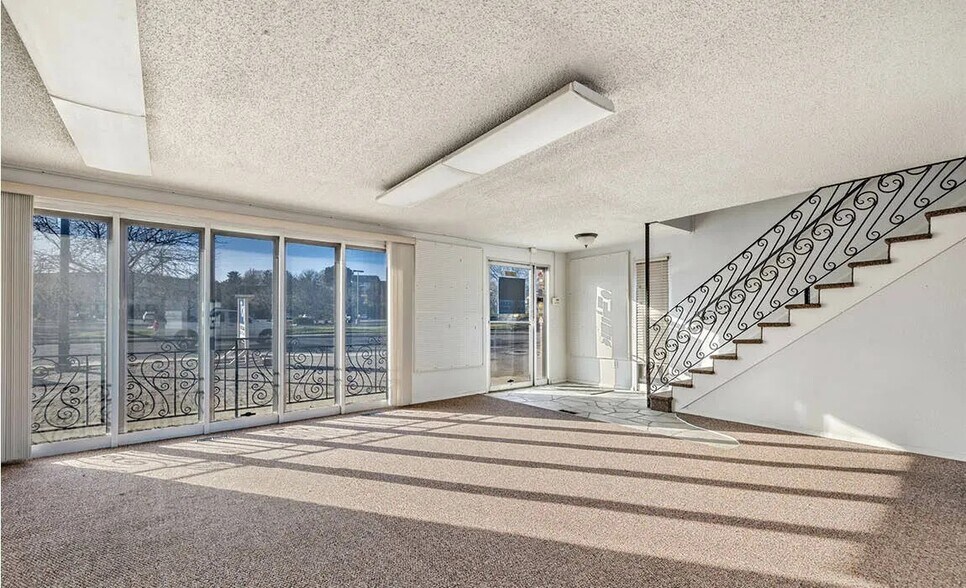 More Photos Of 8624 W Franklin Rd, Boise Freestanding For Sale