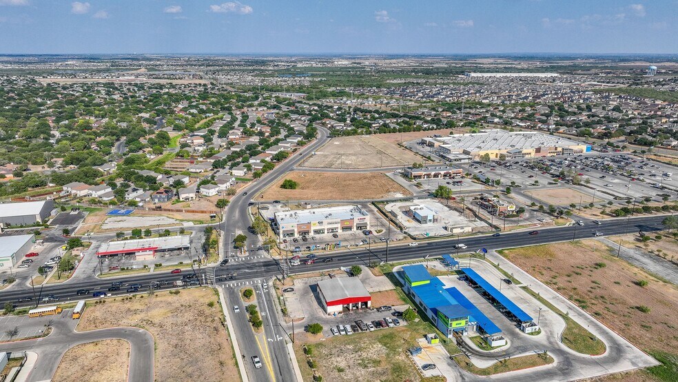 More Photos Of 4230 N Foster Rd, San Antonio Storefront Retail Office For Sale