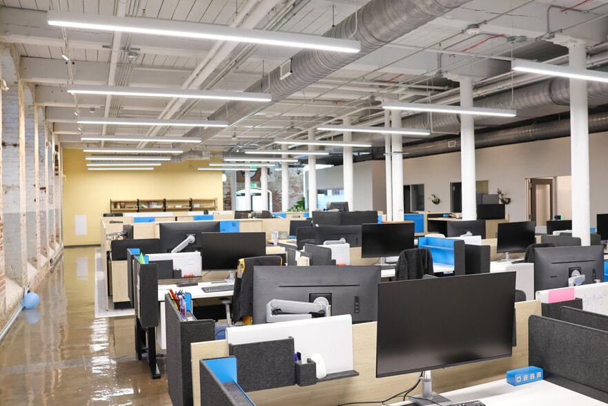 More Photos Of 800 Taylor St, Durham Office For Sale