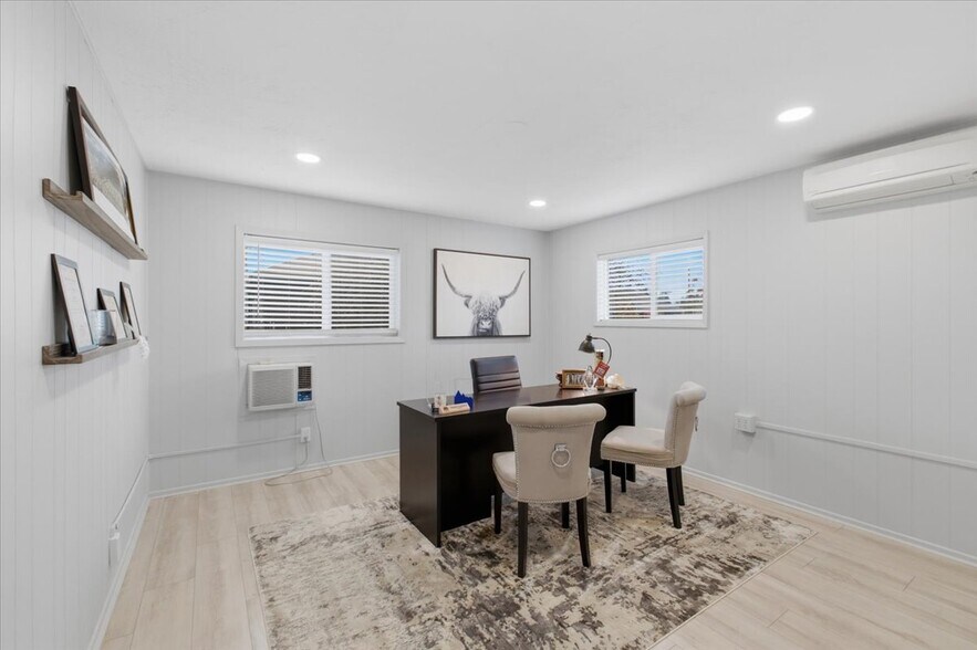 More Photos Of 410 N 1st Ave, Stayton Office For Sale