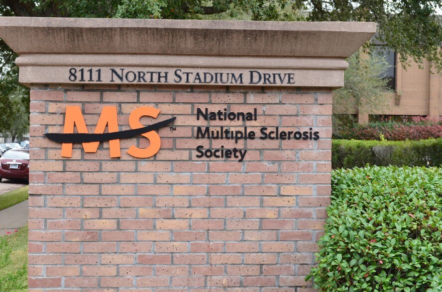 More Photos Of 8111 N Stadium Dr, Houston Office For Lease
