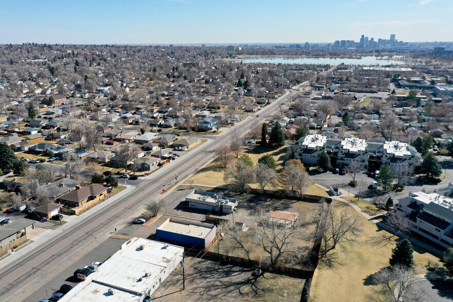 More Photos Of 6400 W 20th Ave, Lakewood General Retail For Sale