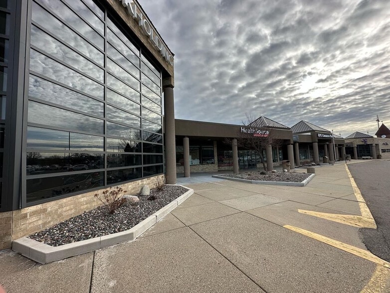 Primary Photo Of 2200-2238 Commerce Blvd, Mound Storefront For Lease