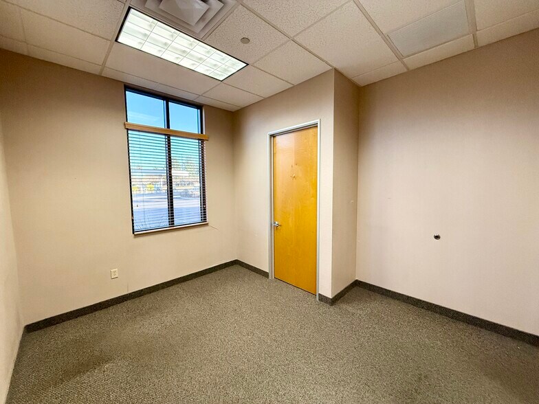 More Photos Of 725 W Elliot Rd, Gilbert Medical For Lease