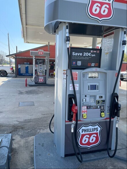 More Photos Of 610 Highway 270, Krebs Convenience Store For Sale