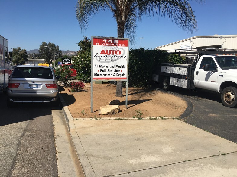More Photos Of 146 Vinewood St, Escondido Warehouse For Lease
