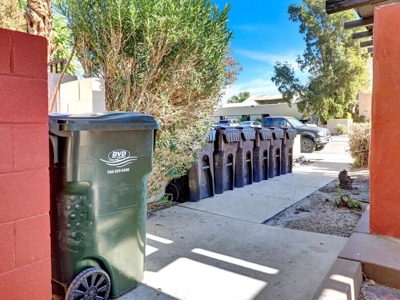 More Photos Of 525 S Thornhill Rd, Palm Springs Apartments For Sale