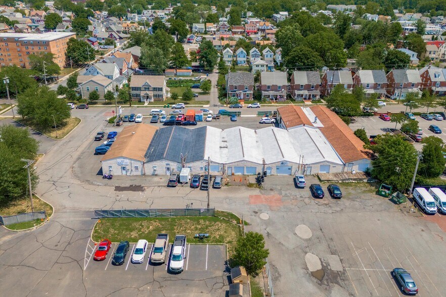 More Photos Of 100 Penn St, Lansdale Warehouse For Sale