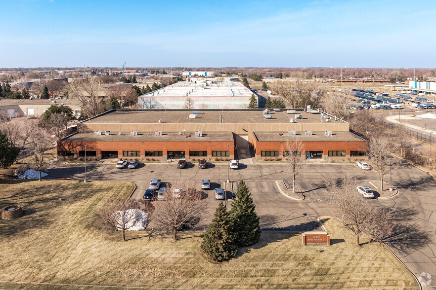 More Photos Of 10900 89th Ave N, Maple Grove Warehouse For Lease