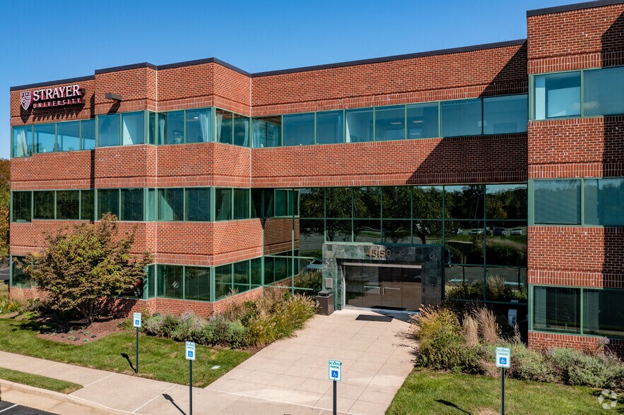 More Photos Of 45150 Russell Branch Pky, Ashburn Office For Lease