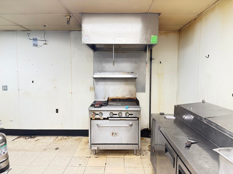 More Photos Of 4620-4692 Cottage Grove Rd, Madison Unknown For Lease