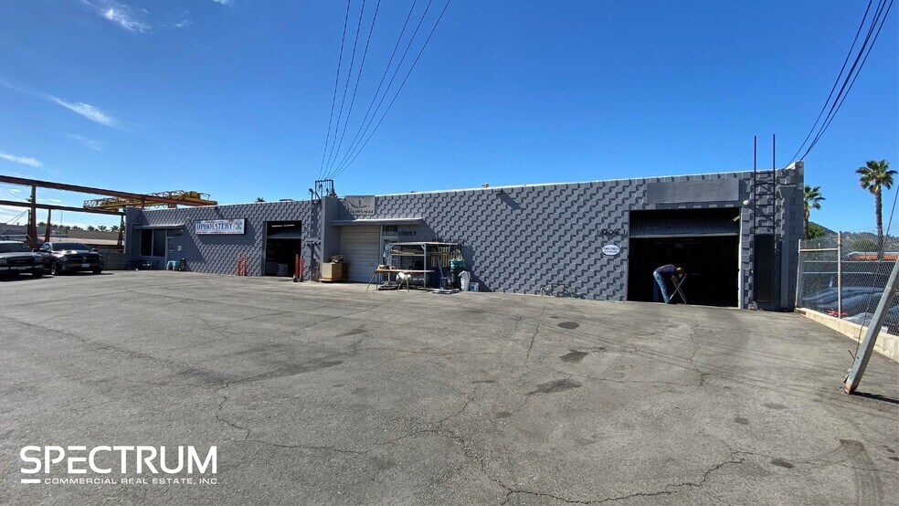 More Photos Of 10053-10061 Canoga Ave, Chatsworth Manufacturing For Lease