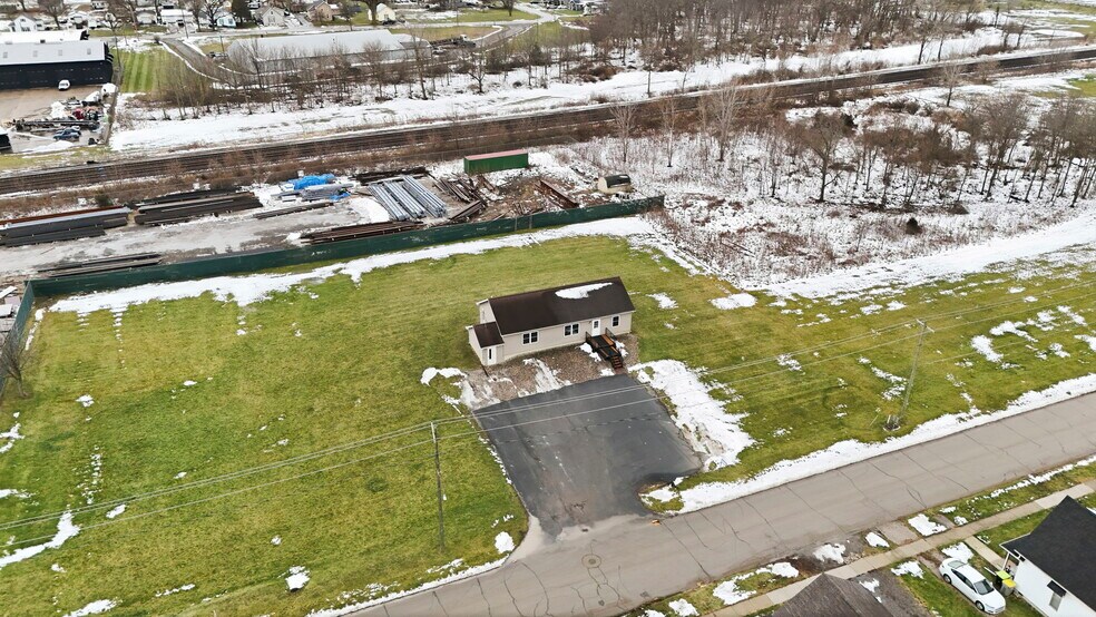 More Photos Of 206 Depot St, Butler Industrial For Sale