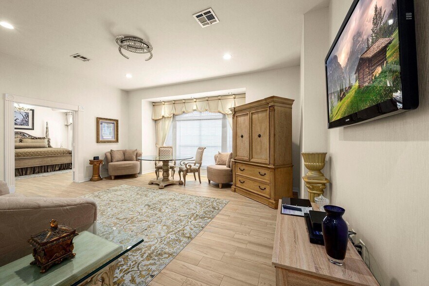 More Photos Of 19525 Doerre Rd, Spring Lodge Meeting Hall For Sale