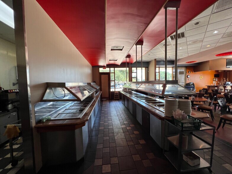 More Photos Of 14902 Northwest Fwy, Houston Unknown For Lease