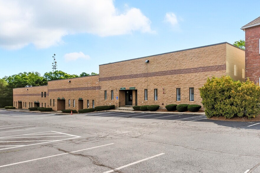 Primary Photo Of 118 Long Pond Rd, Plymouth Light Distribution For Lease