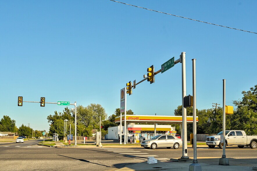More Photos Of 1615 N Portland Ave, Oklahoma City Warehouse For Sale
