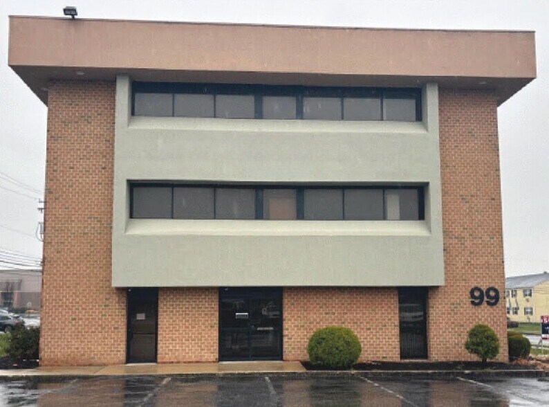 More Photos Of 99 November Dr, Camp Hill Medical For Lease