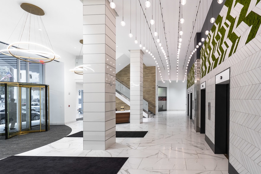 More Photos Of 615 Griswold St, Detroit Office For Lease