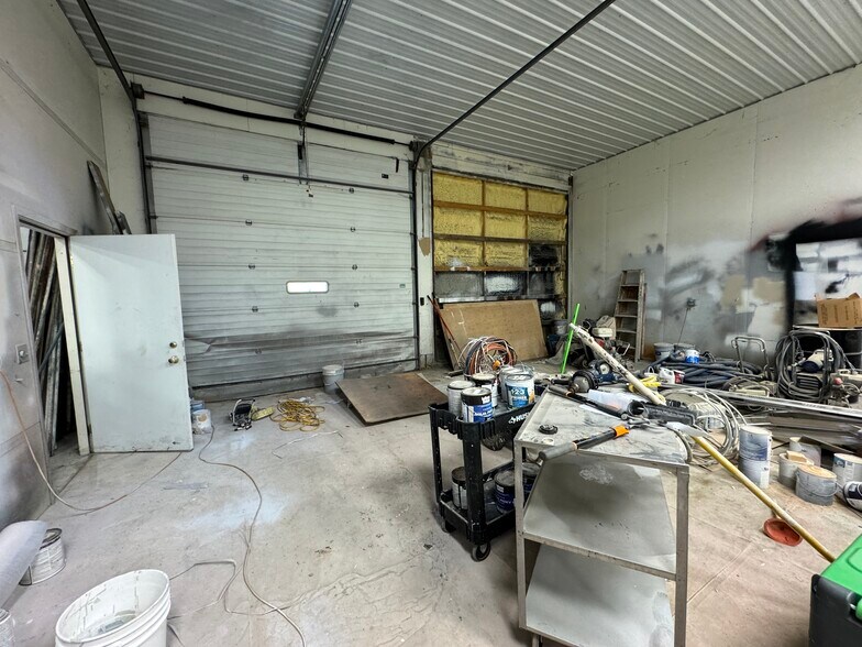 More Photos Of 4309 Neptune Ct, Madison Warehouse For Sale