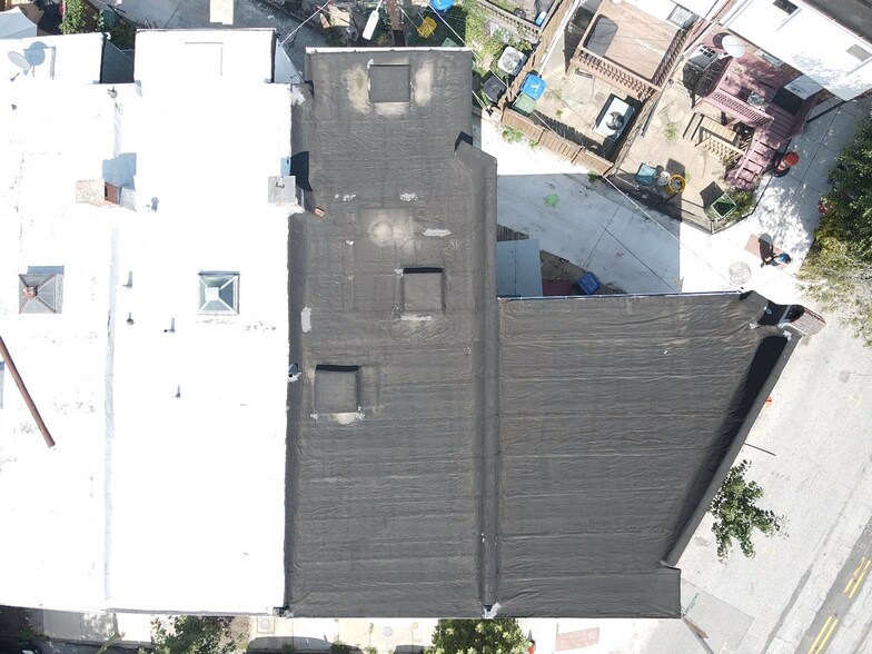More Photos Of 200 W Lorraine Ave, Baltimore Storefront Retail Residential For Sale