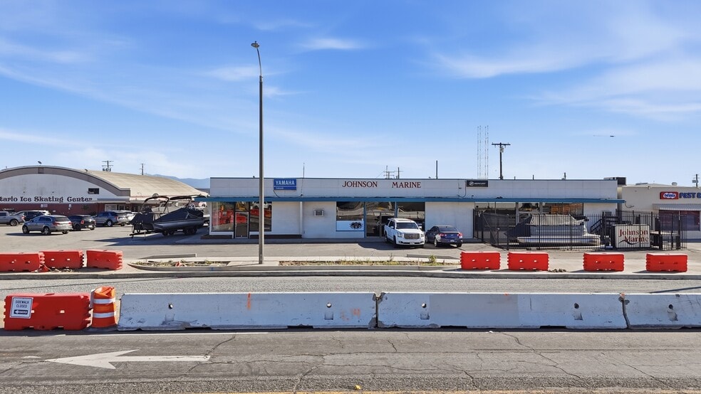 More Photos Of 1235-1237 W Holt Blvd, Ontario Freestanding For Sale