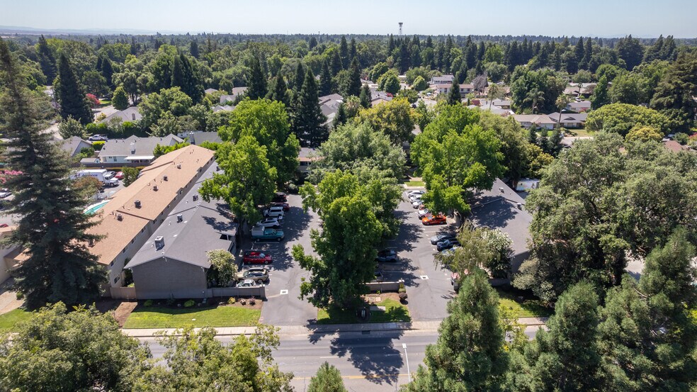 More Photos Of 821 W East Ave, Chico Apartments For Sale