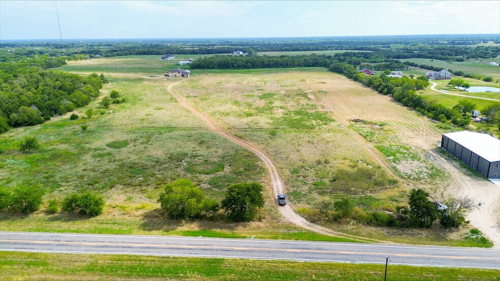 More Photos Of 1955 FM 1903 Lot 1, Caddo Mills Warehouse For Lease