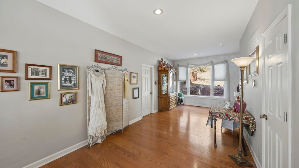 More Photos Of 1117 Dogwood Rd, Lake Ozark Multifamily For Sale