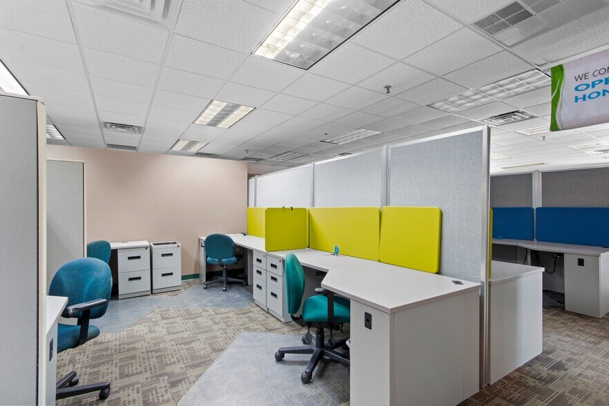 More Photos Of 2980 Walker Dr, Green Bay Office For Sale