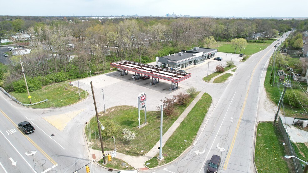 More Photos Of 5220 W Troy Ave, Indianapolis Service Station For Sale