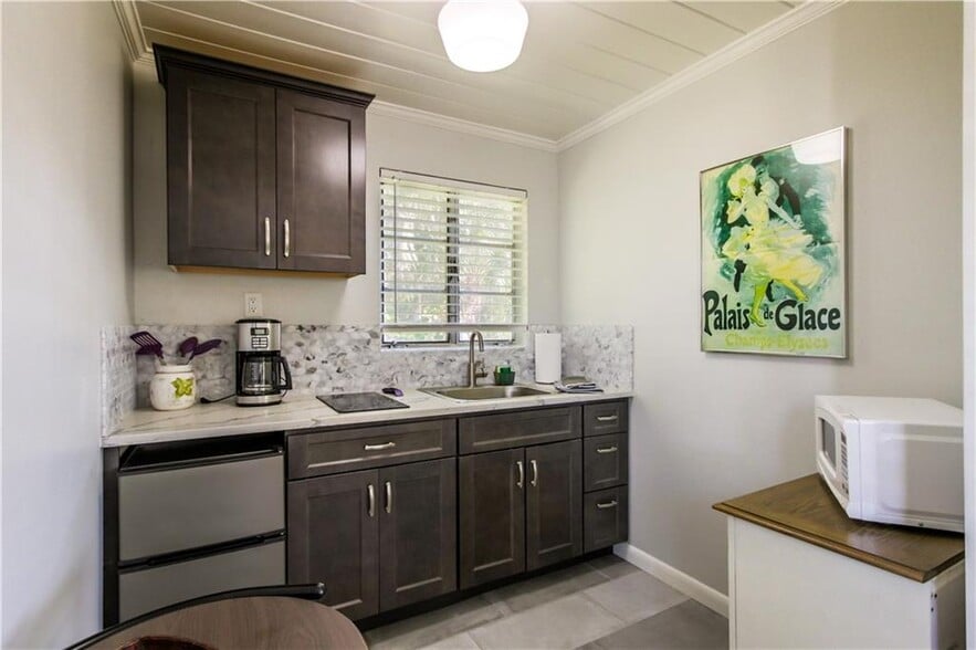 More Photos Of 11450 S Indian River Dr, Sebastian Hotel For Sale