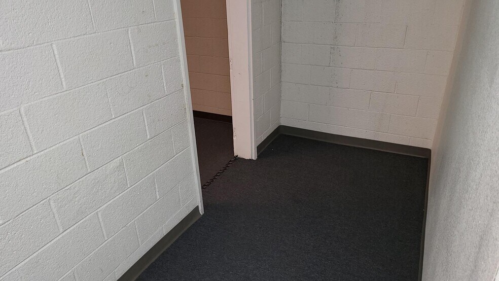 More Photos Of 1380 E Sahara Ave, Las Vegas Medical For Sale