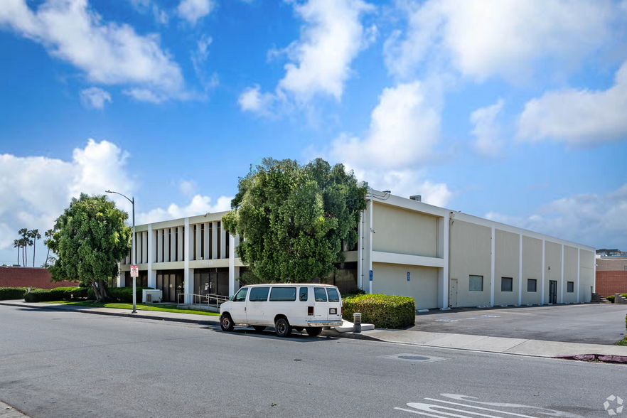 Primary Photo Of 12500 Beatrice St, Los Angeles Unknown For Lease