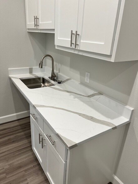 More Photos Of 2120 Prairie Drive, Prosper Medical For Sale