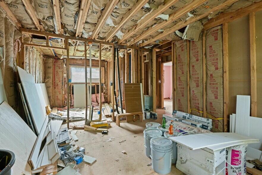 More Photos Of 707 Carter Sells Rd, Johnson City Apartments For Sale
