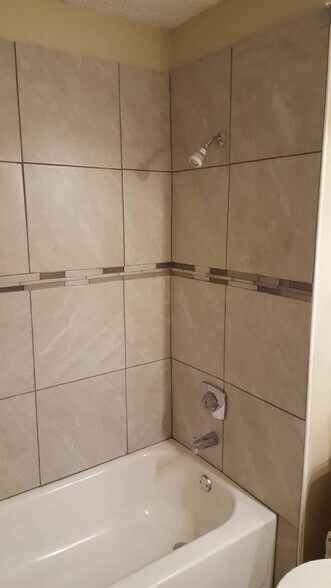 More Photos Of 811 Darby Blvd, San Antonio Apartments For Sale