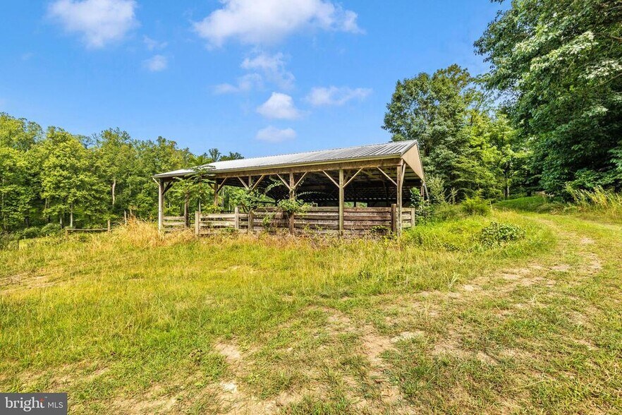More Photos Of 11915 Cove Rd, Clear Spring Land For Sale