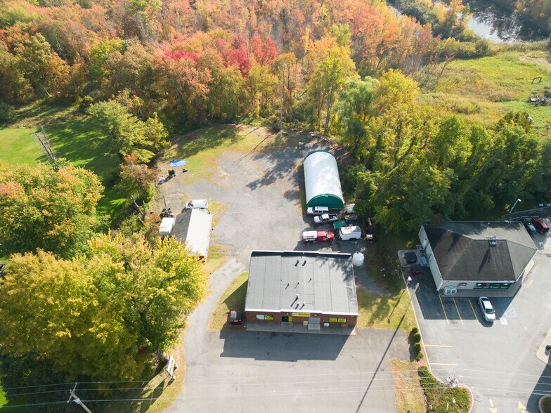 More Photos Of 441 Broadway 9W, Port Ewen Manufacturing For Sale