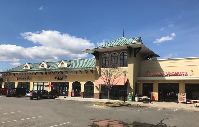 More Photos Of 5036 Keagy Rd, Roanoke General Retail For Lease