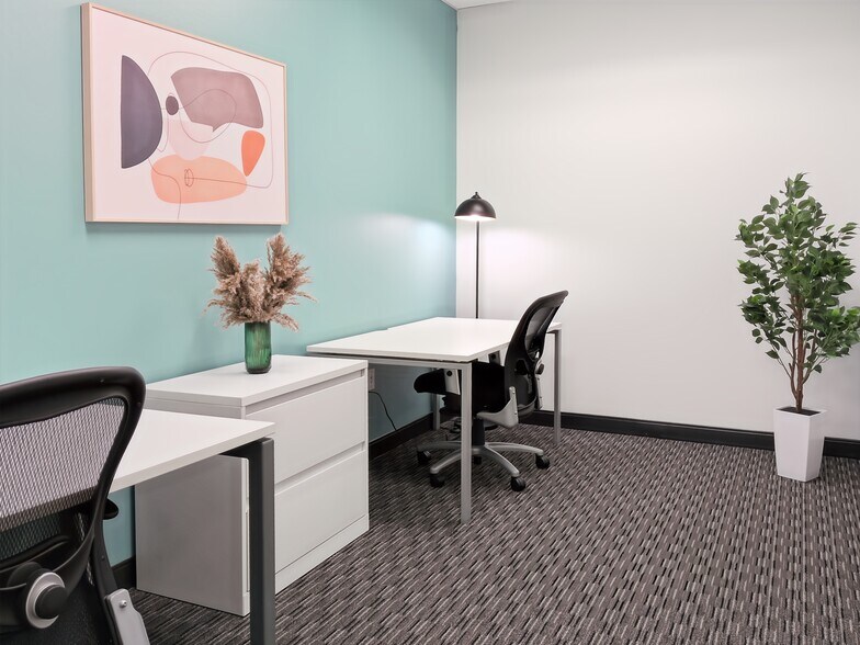 More Photos Of 13785 Research Blvd, Austin Coworking Space