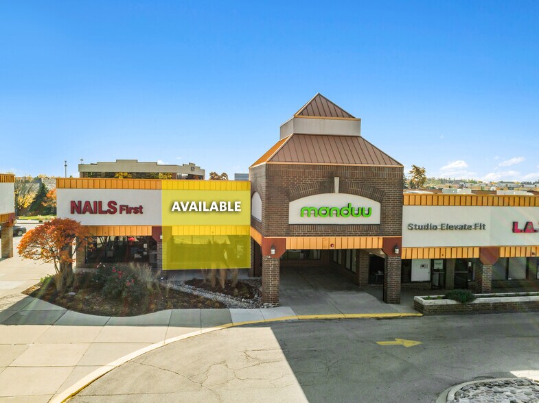 More Photos Of 1300-1440 S Milwaukee Ave, Libertyville Unknown For Lease