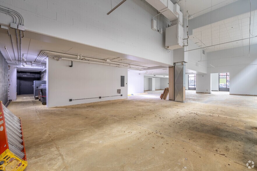 Photo of 1st Floor Ste 1001 Western