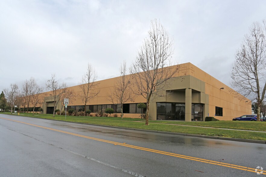 Primary Photo Of 37840-37880 Filbert St, Newark Warehouse For Lease
