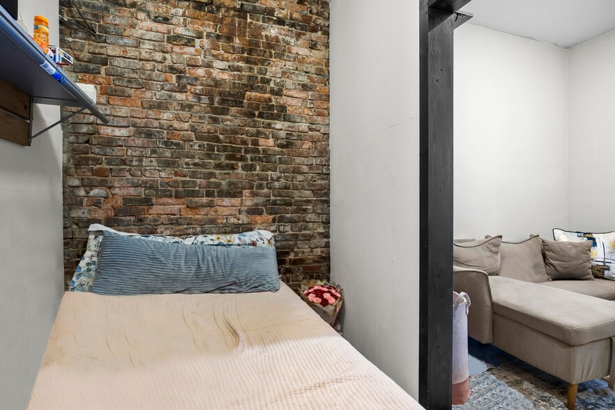 More Photos Of 764 1/2 Eastern Ave, Schenectady Restaurant For Sale