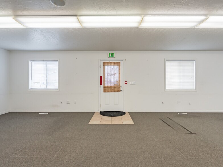 More Photos Of 280 Laurel Ln, Chubbuck Industrial For Sale