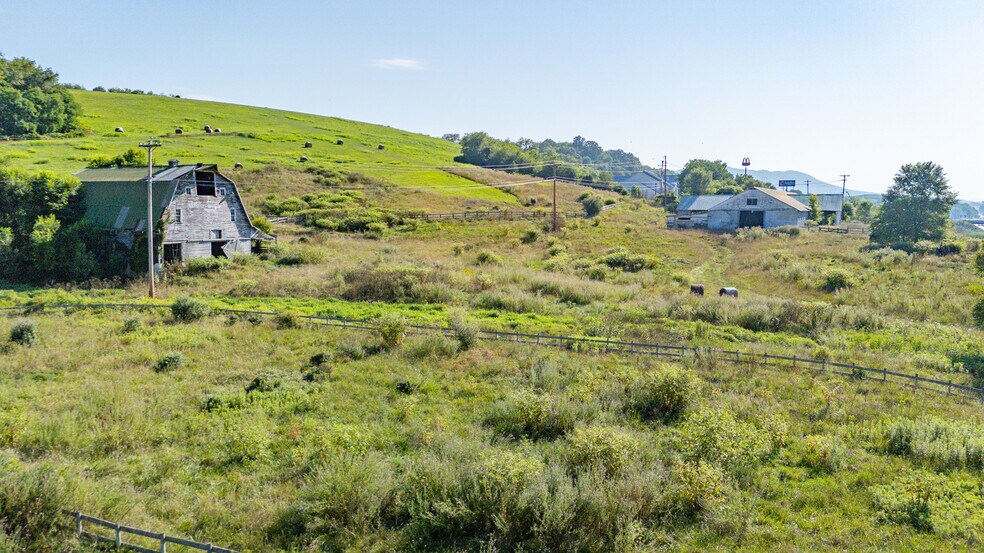 More Photos Of 2484 E Lee Hwy, Wytheville Land For Sale